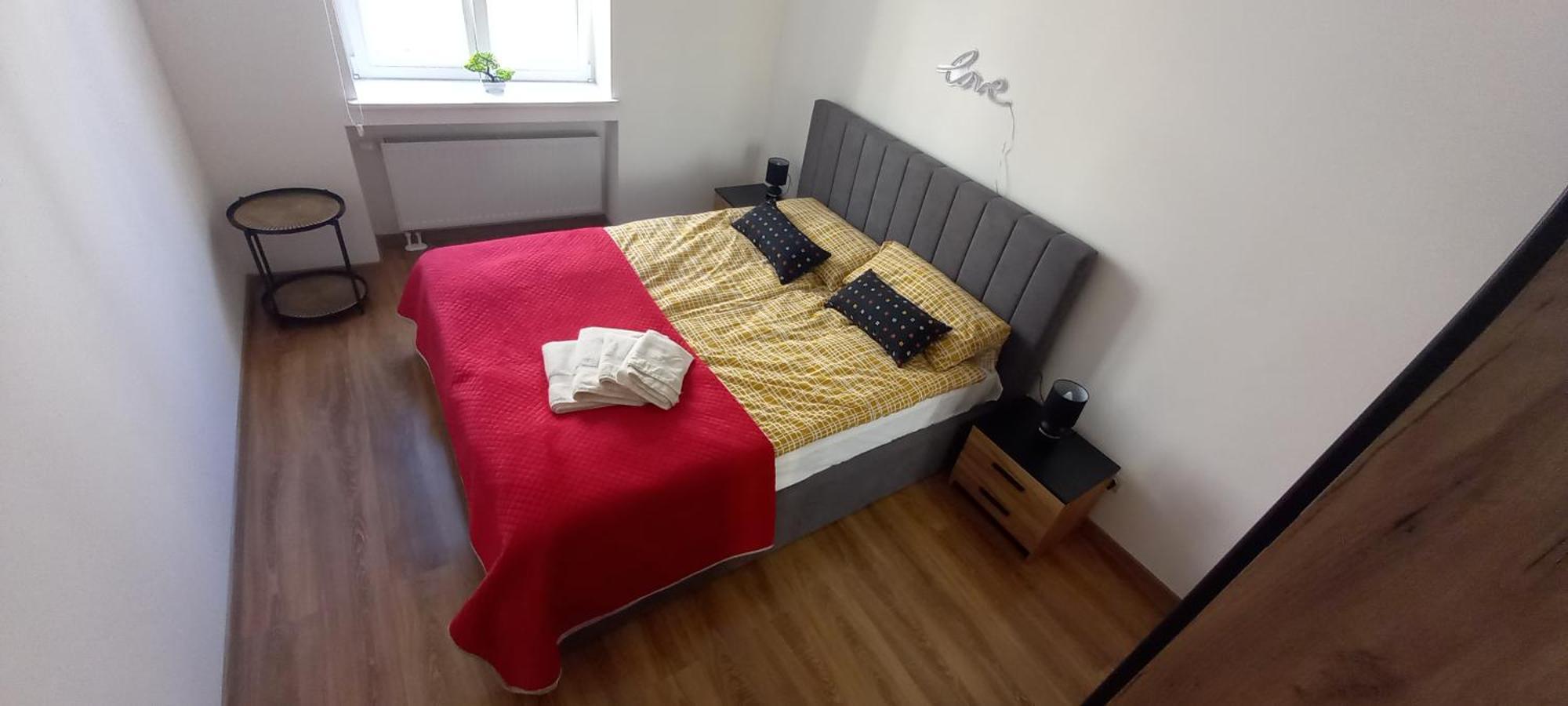Apartament Love On 5 - Milosc Na 5 Legnica Exterior photo