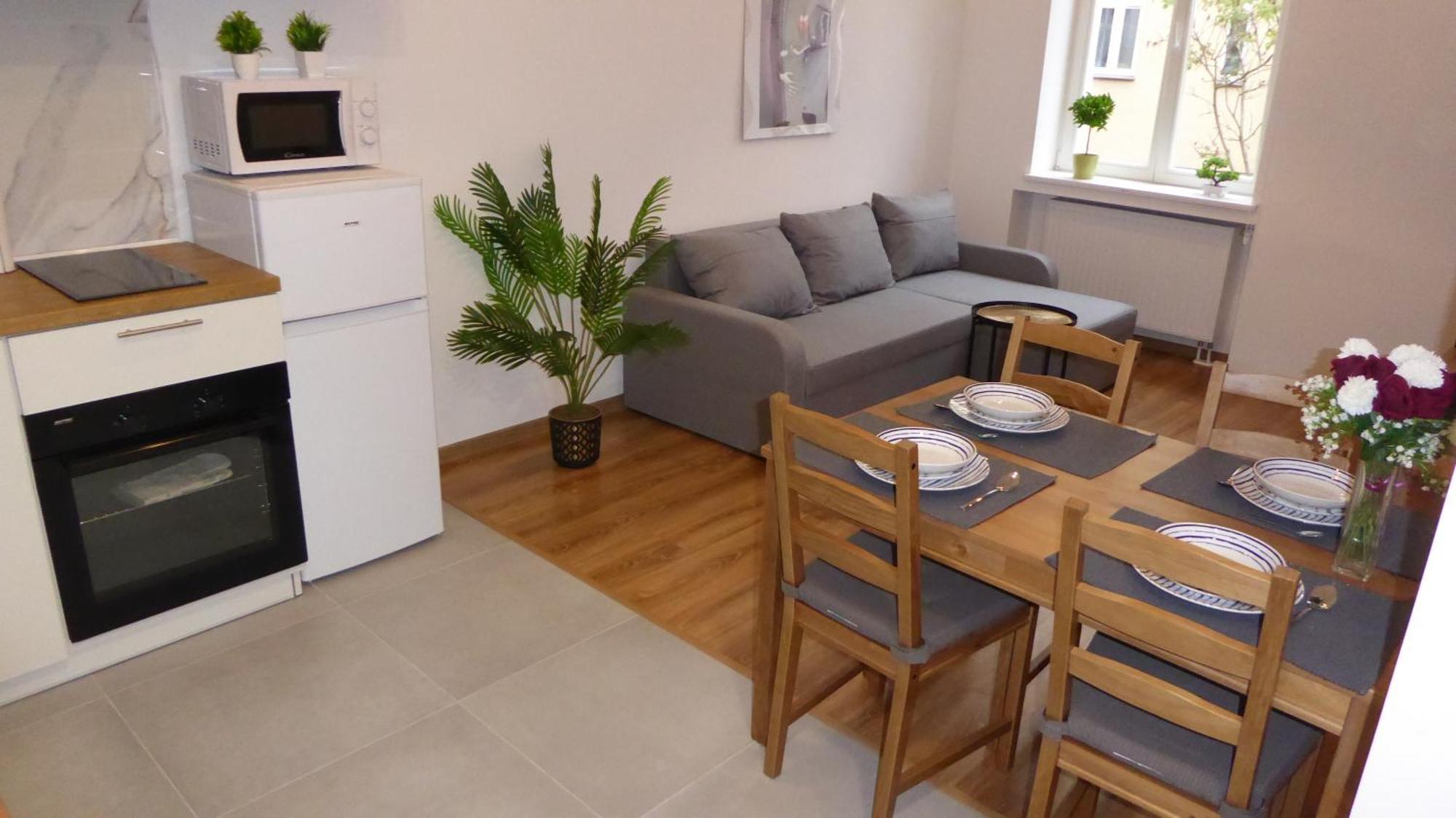 Apartament Love On 5 - Milosc Na 5 Legnica Exterior photo